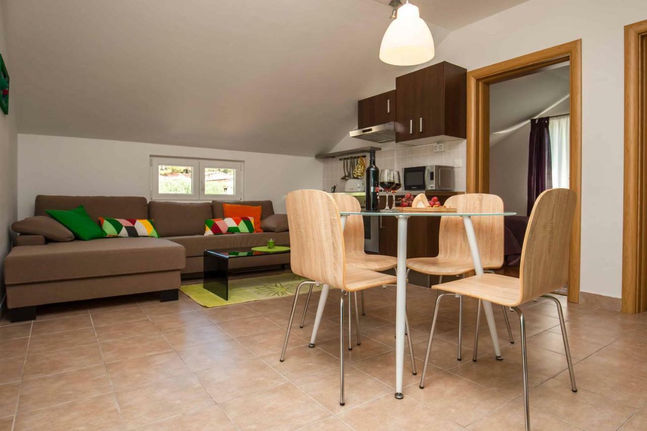Dreams Of Bol Apartment Exterior foto